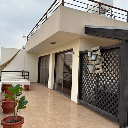 3 Bedroom Comfort Apartment *