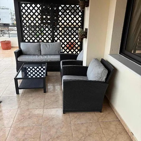 Apartment 3 Bedroom Comfort