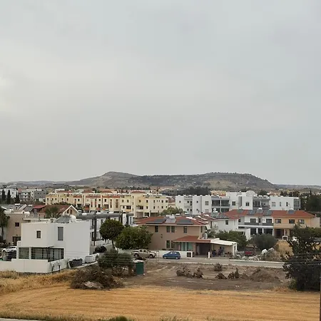 3 Bedroom Comfort Apartment *