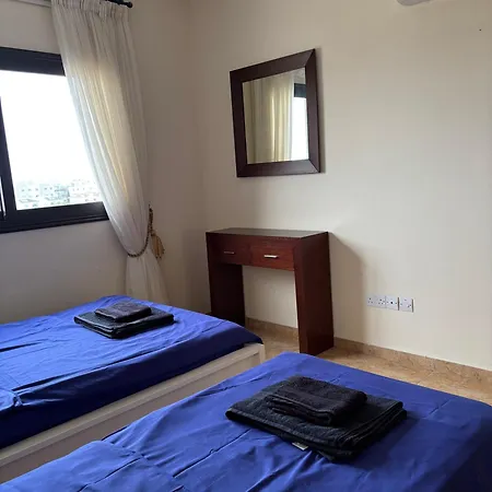 3 Bedroom Comfort Apartment Livadhia